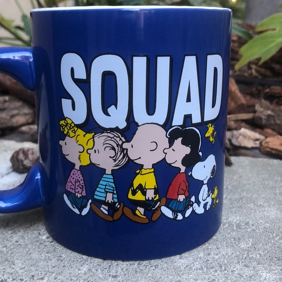 SQUAD Peanuts Charlie Brown SNOOPY Mug - Picture 2 of 3